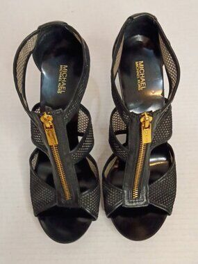 MICHAEL Michael Kors Berkley Black Mesh T-Strap Gold Zip Heels Women’s Size 9M